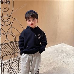 新疆昌吉一手衣服童装市场网 几岁便宜童装秋衣简约中小童长袖T恤