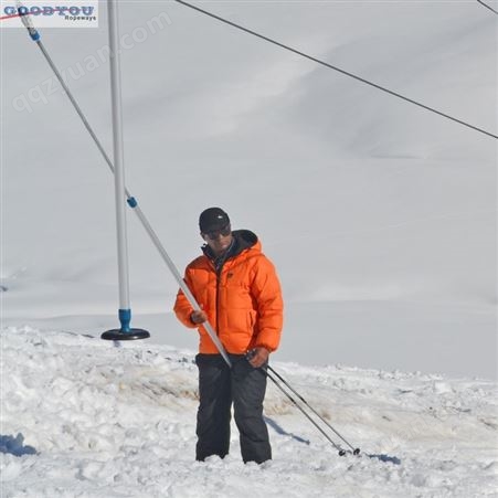 供应滑雪拖牵索道 适用于滑雪场初中级滑雪道 产地北京 品牌国游 型号GYTQ11 质优出口产品