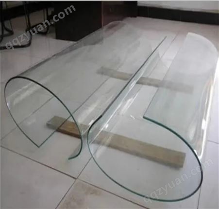 热弯 弯钢玻璃 柜台 顶棚 鱼缸 线条流畅 样式美观 多样灵活化