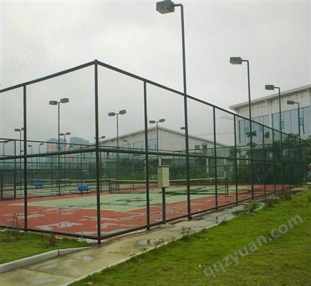 户外体育场铁丝网球场围栏勾花网护栏菱形网篮球场足球场围网